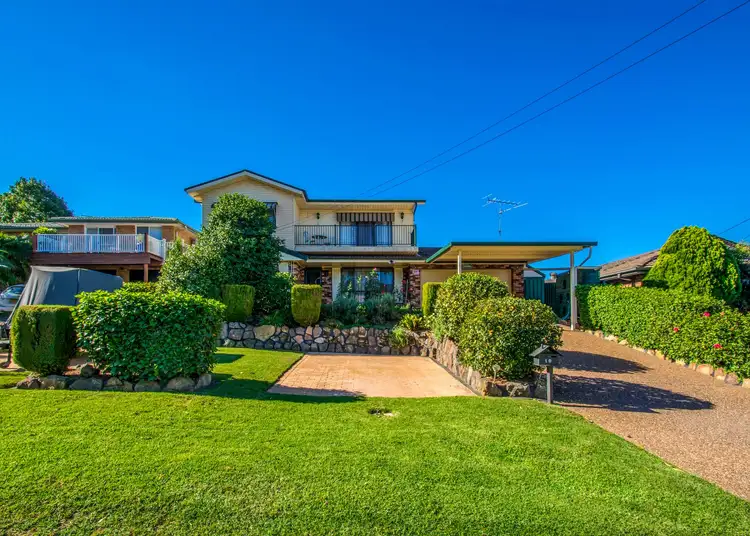 10 Adelong Close, Emu Plains NSW 2750