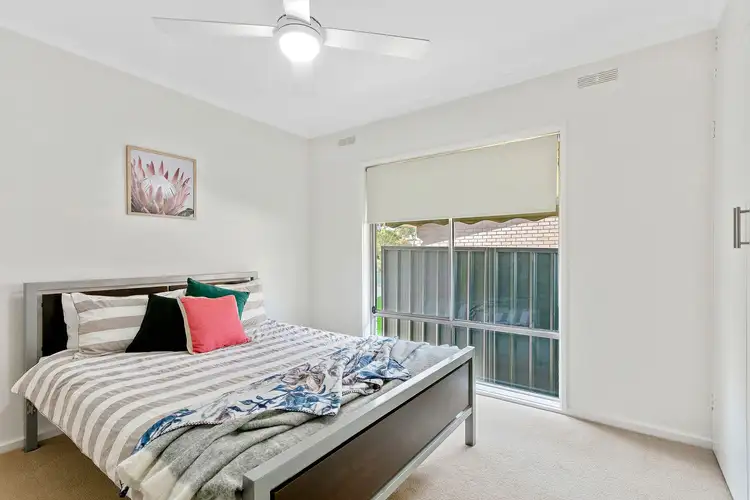 Sixth view of Homely house listing, 2/40 Reginald Street, Quarry Hill VIC 3550