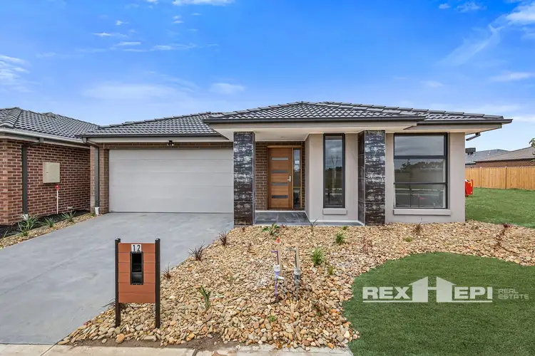 12 Guisard Way, Clyde North VIC 3978