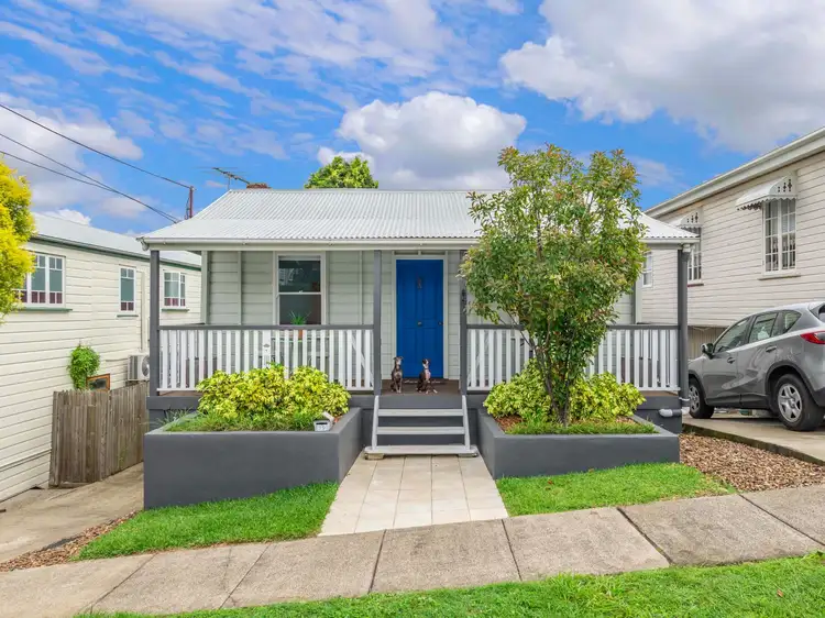 39 Beatrice Street, Greenslopes QLD 4120