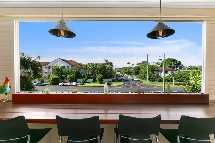 113/335 Lake Street, Cairns North QLD 4870