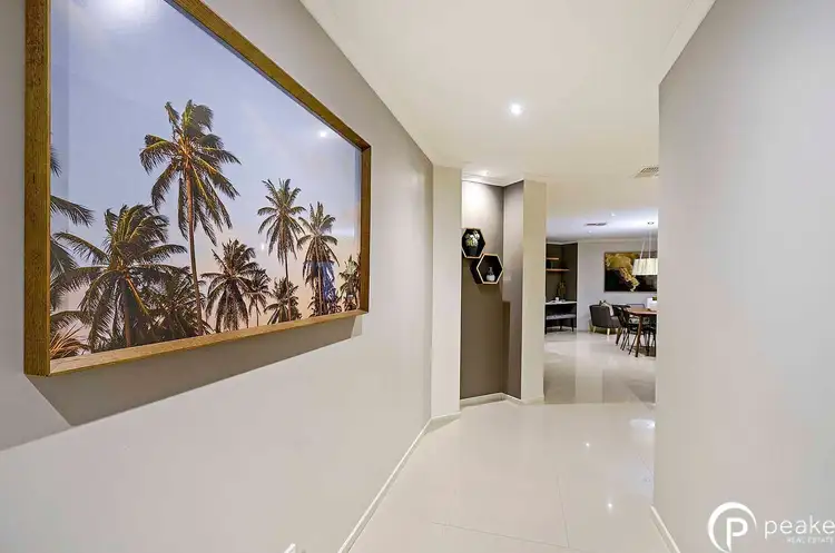 Second view of Homely house listing, 28 Lorikeet Drive, Berwick VIC 3806