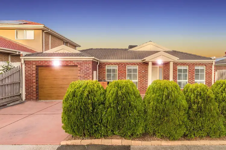 15 Merrivale Place, Roxburgh Park VIC 3064