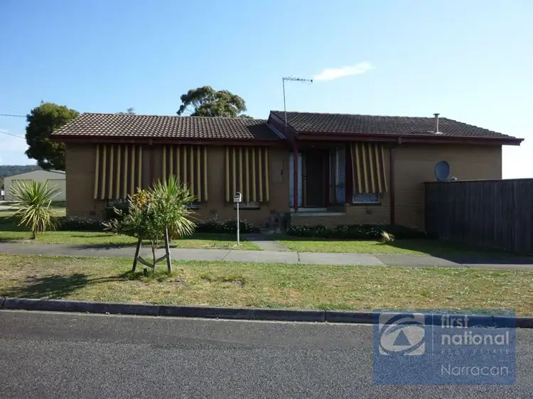 24 Stoddart Street, Moe VIC 3825