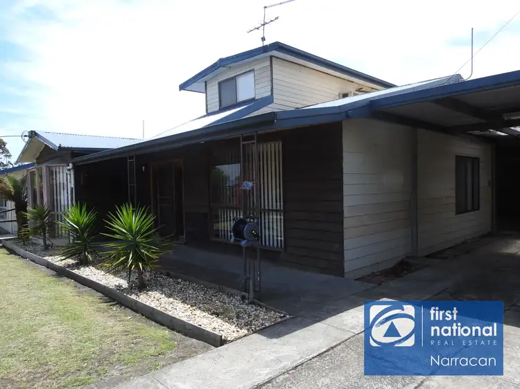 24 Yinnar Street, Newborough VIC 3825