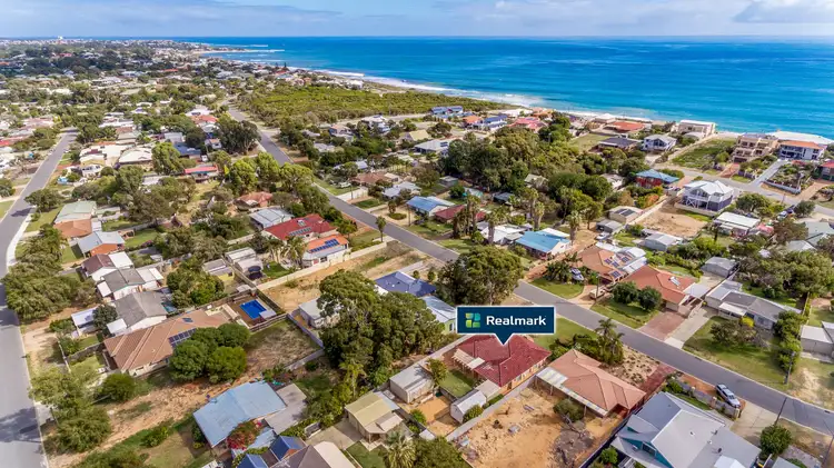 Second view of Homely house listing, 37 Eldora Crescent, Falcon WA 6210