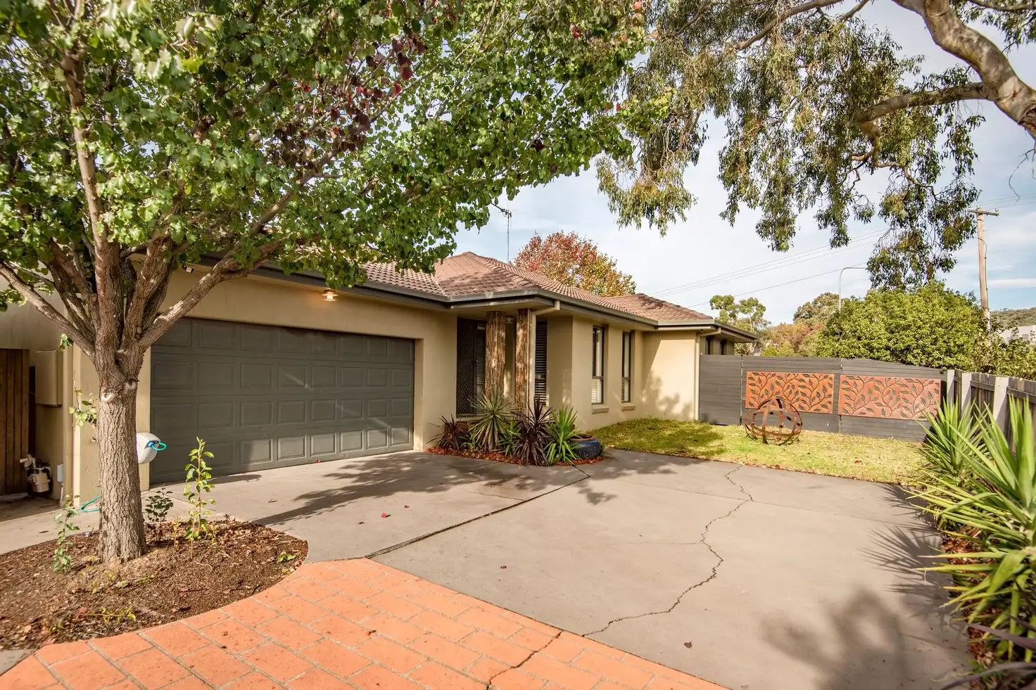 Main view of Homely townhouse listing, 2/9 Coora Place, Jerrabomberra NSW 2619