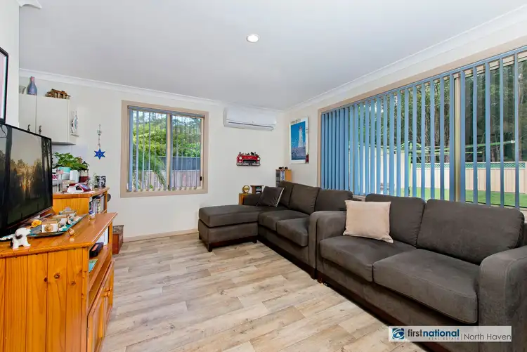 Fifth view of Homely house listing, 28 Lilli Pilli Close, Lakewood NSW 2443