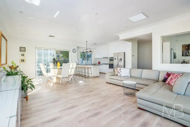 10 Cates Place, St Ives NSW 2075