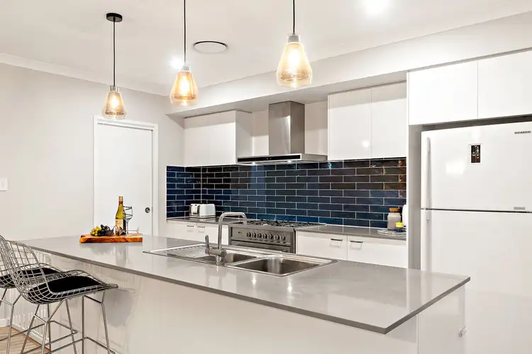 Third view of Homely house listing, 2 Rosella Close, Weston NSW 2326