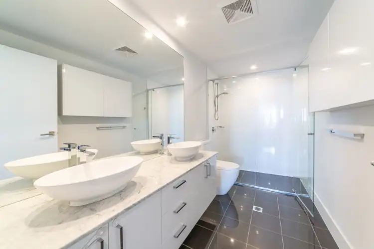 Fifth view of Homely apartment listing, 2802/5 Harbour Side Court, Biggera Waters QLD 4216