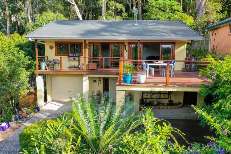 200 The Round Drive, Avoca Beach NSW 2251