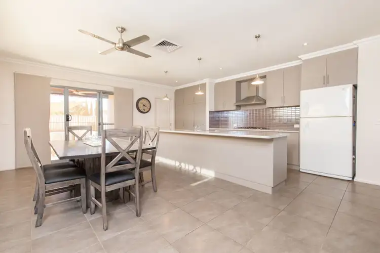Second view of Homely house listing, 2 Sunrise Drive, Mildura VIC 3500