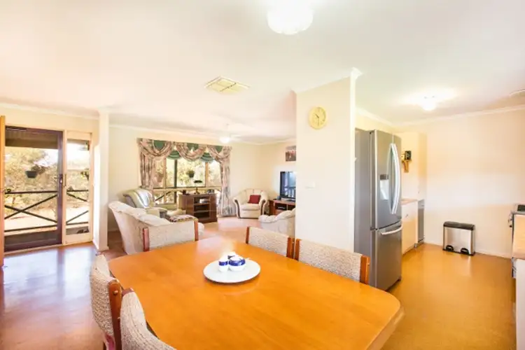 Second view of Homely house listing, 25 Kenyon Road, Red Cliffs VIC 3496