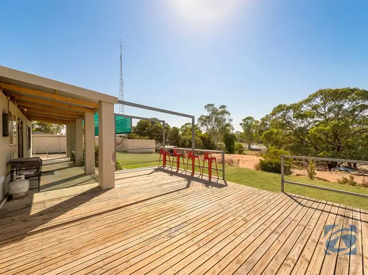 38 Acland Street, Blanchetown SA 5357