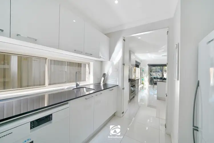 Fifth view of Homely house listing, 4 Oakbank Place, Currans Hill NSW 2567