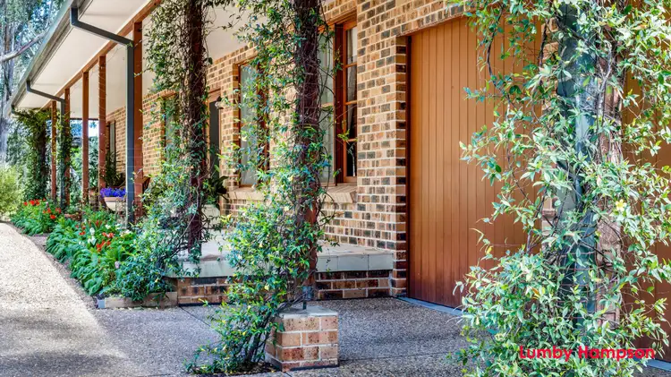 Second view of Homely house listing, 7 Parkcrest Place, Kenthurst NSW 2156