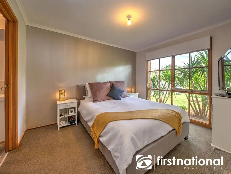 Fifth view of Homely house listing, 1 Bysouth Court, Pakenham VIC 3810