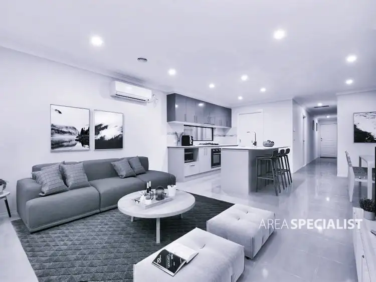 13 Cartwright Grove, Cranbourne East VIC 3977