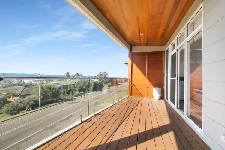 975 Ocean Drive, Bonny Hills NSW 2445