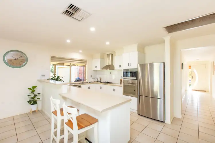 Sixth view of Homely house listing, 11 Annunziata Court, Mildura VIC 3500