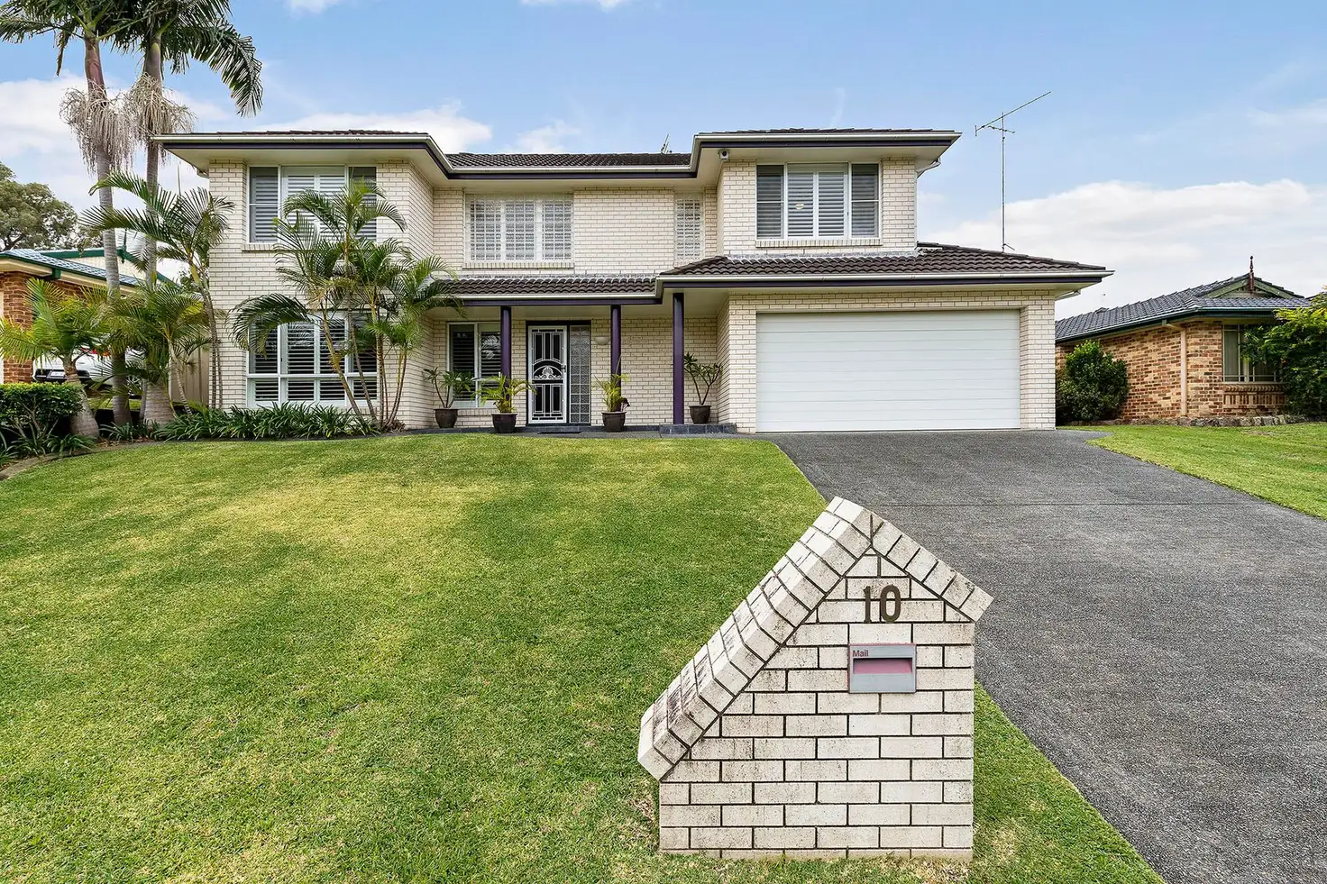Main view of Homely house listing, 10 Lonsdale Grove, Lakelands NSW 2282