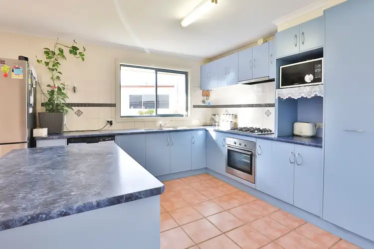 Third view of Homely house listing, 5 Redford Court, Mildura VIC 3500