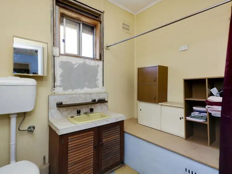 Fourth view of Homely house listing, 10 Norfolk Avenue, Broken Hill NSW 2880