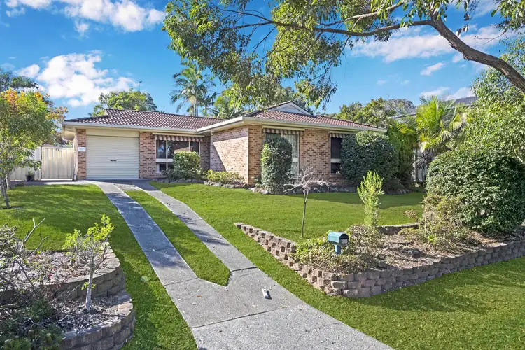 188 Cresthaven Avenue, Bateau Bay NSW 2261
