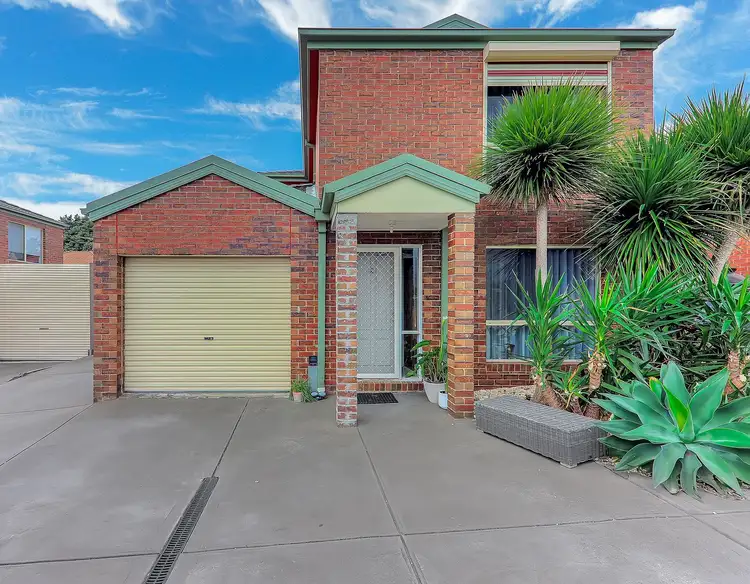 2/83 Rokewood Crescent, Meadow Heights VIC 3048