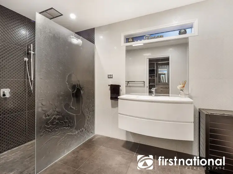 Fifth view of Homely house listing, 11 Cilento Crescent, Lynbrook VIC 3975