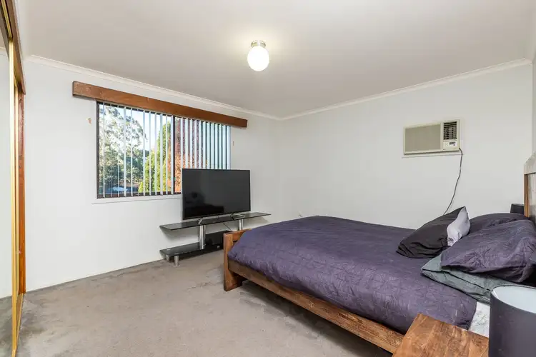 Seventh view of Homely house listing, 8 Unicomb Close, Rutherford NSW 2320