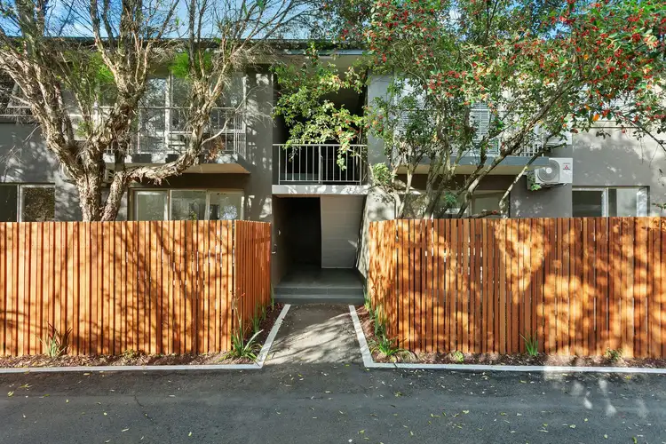 Second view of Homely apartment listing, 2/23 Hallam Street, Quarry Hill VIC 3550