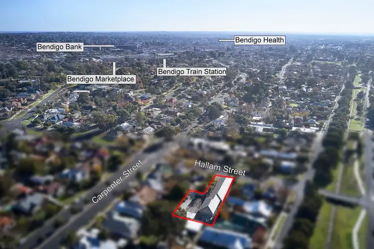 Third view of Homely apartment listing, 2/23 Hallam Street, Quarry Hill VIC 3550