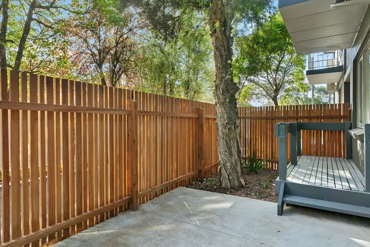 Fourth view of Homely apartment listing, 2/23 Hallam Street, Quarry Hill VIC 3550