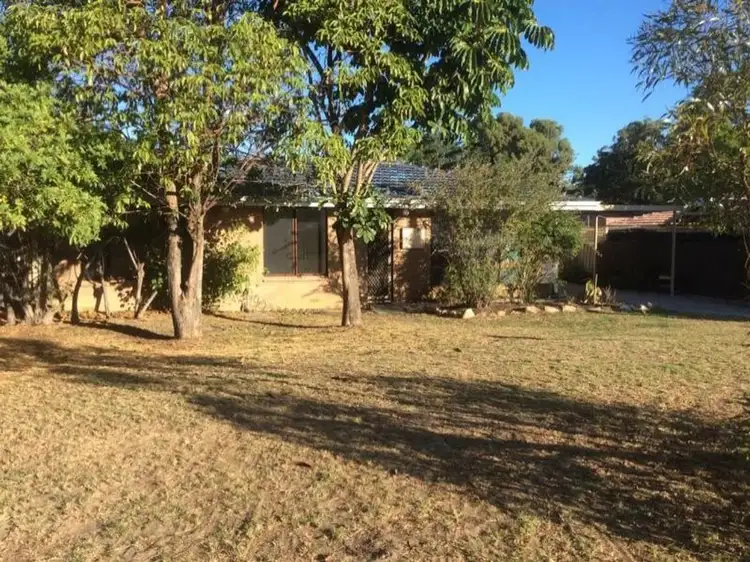 16 Rosette Close