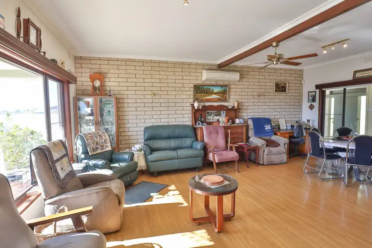 Fifth view of Homely house listing, 622 Walnut Avenue, Mildura VIC 3500