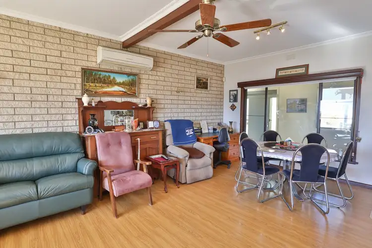 Sixth view of Homely house listing, 622 Walnut Avenue, Mildura VIC 3500