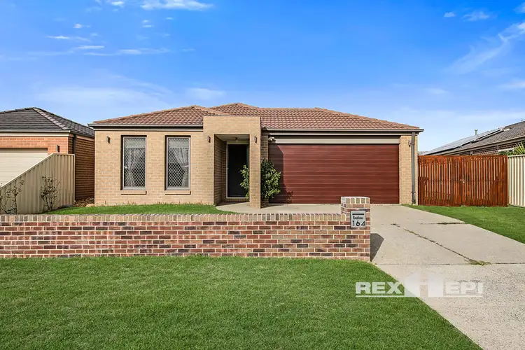 164 Blue Horizons Way, Pakenham VIC 3810