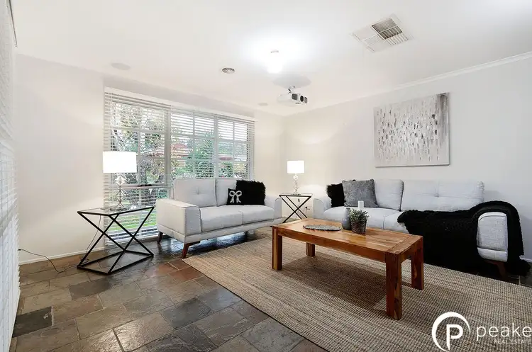 Second view of Homely house listing, 4 Tyntynder Close, Berwick VIC 3806