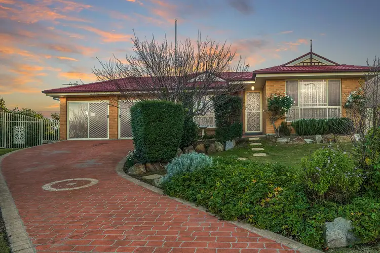11 Easton Close, Rutherford NSW 2320