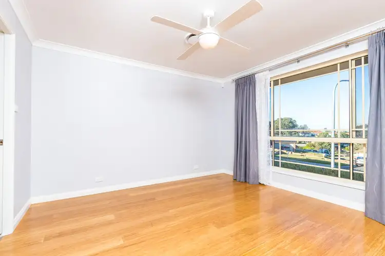 Fourth view of Homely house listing, 11 Easton Close, Rutherford NSW 2320