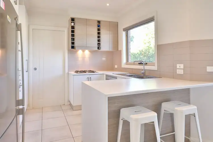 Fifth view of Homely house listing, 572 Ontario Avenue, Mildura VIC 3500