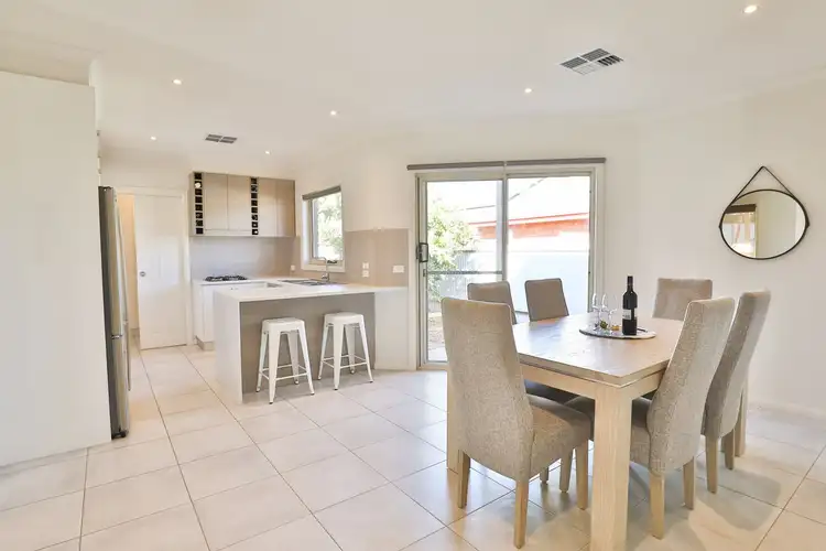 Seventh view of Homely house listing, 572 Ontario Avenue, Mildura VIC 3500