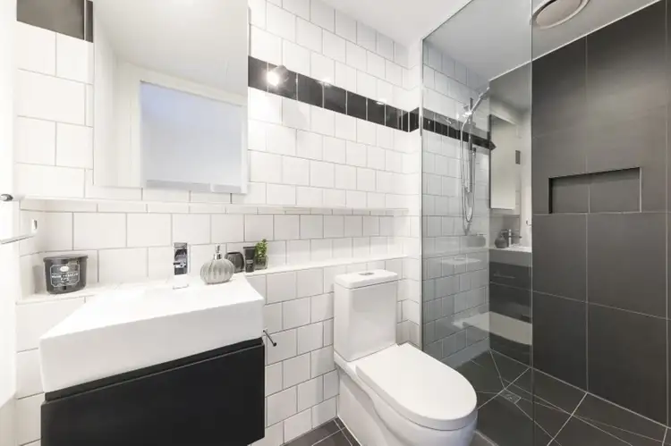 Fifth view of Homely apartment listing, 210/324 Pascoe Vale Road, Essendon VIC 3040