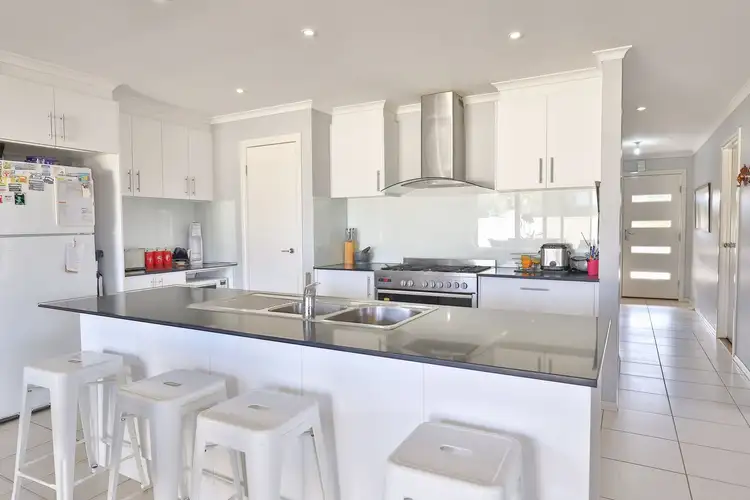 Sixth view of Homely house listing, 90 Dyar Avenue, Mildura VIC 3500