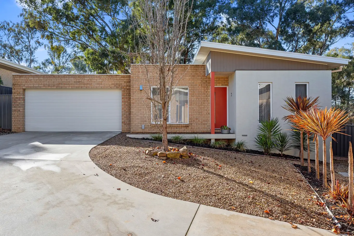 Main view of Homely house listing, 3/10 Gordon Street, Spring Gully VIC 3550
