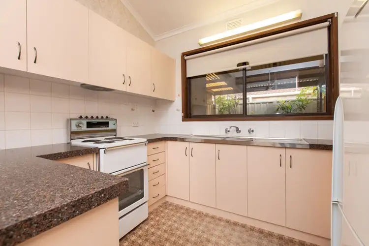 Sixth view of Homely unit listing, 4 Bottlebrush Court, Mildura VIC 3500