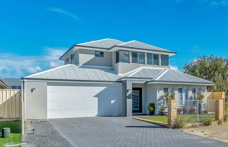 7 Beachport Way, Wannanup WA 6210