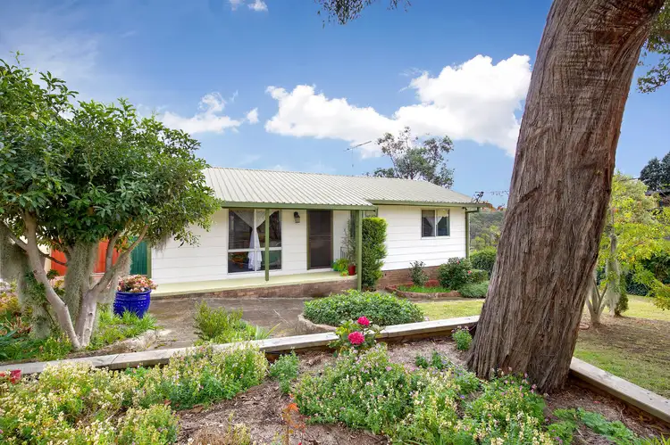 34 Meeks Crescent, Faulconbridge NSW 2776